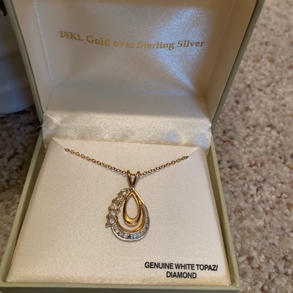 NWOT Genuine White Topaz/Diamond Necklace 💎 - Picture 3 of 3